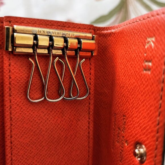 Louis Vuitton Monogram 4 Key Holder - Picture 10 of 12